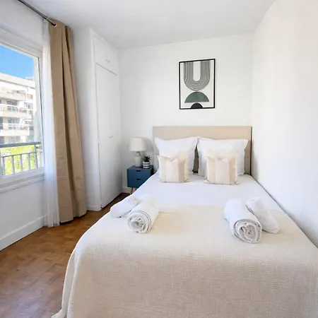 A Apartment Boulogne-Billancourt